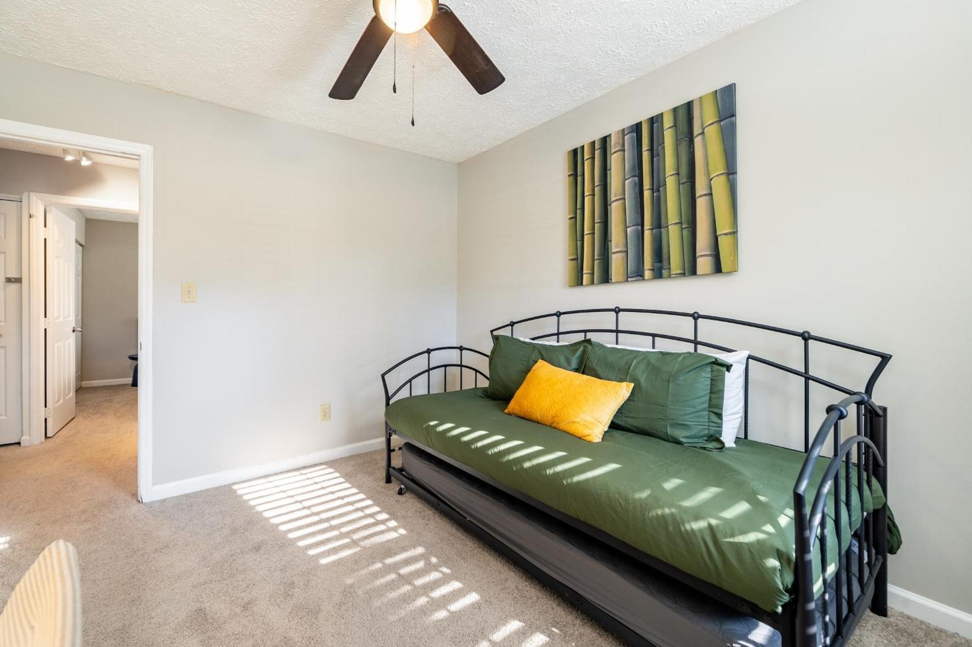 Birdwatchers 3Br Escape Near Raleigh Trails & Ncsu Екстер'єр фото