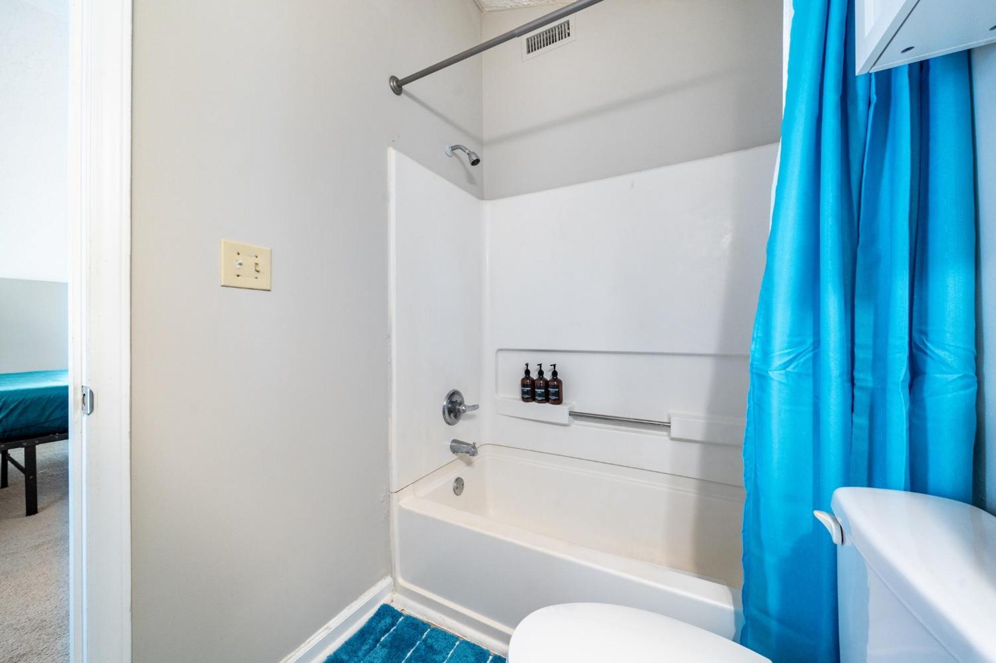 Birdwatchers 3Br Escape Near Raleigh Trails & Ncsu Екстер'єр фото